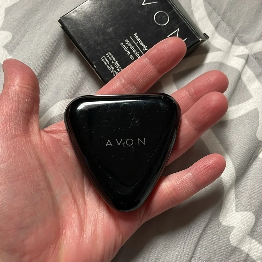 Avon heavenly soft eye shadow